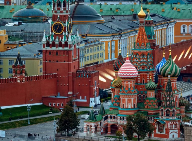 От деревянных крепостей до каменных цитаделей: что такое кремль в истории русской архитектуры